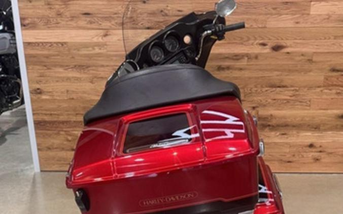 2013 Harley-Davidson FLHTC - Electra Glide Classic