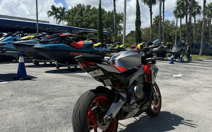 2021 Aprilia Tuono 660