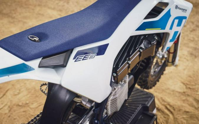 2024 Husqvarna® EE 3