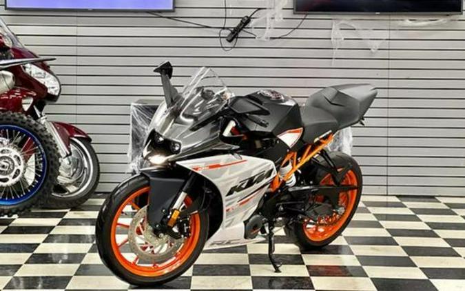 2015 KTM RC 390 ABS