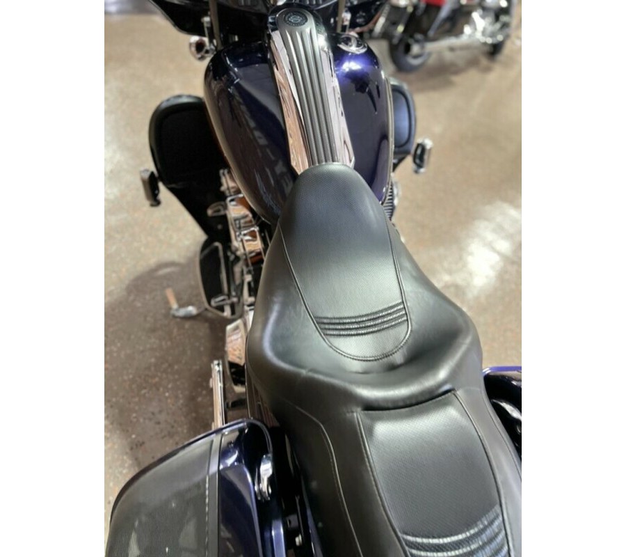 2015 CVO™ Street Glide®