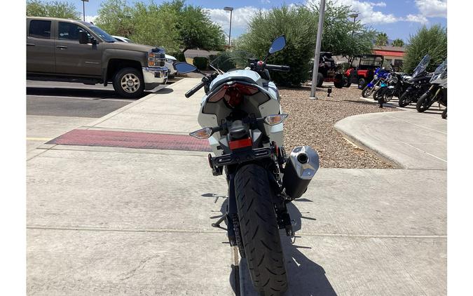 2025 Kawasaki Ninja® 500