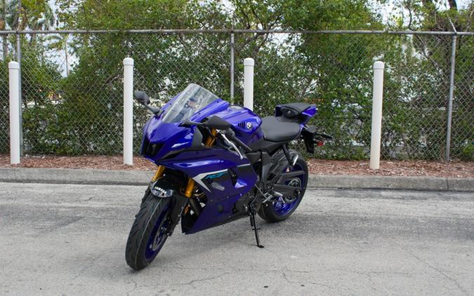 2025 Yamaha YZF R7