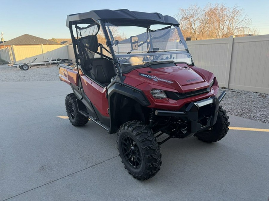 2025 Honda Pioneer 1000 Deluxe