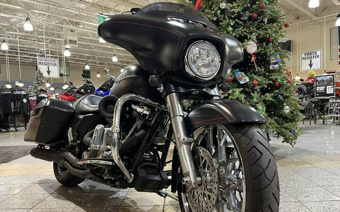 2014 Harley-Davidson FLHXS - Street Glide Special