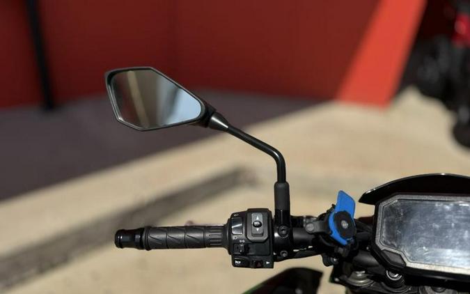 2024 Kawasaki Z900 SE ABS