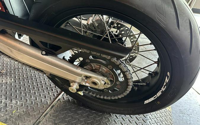 2019 KTM SMC 690 R