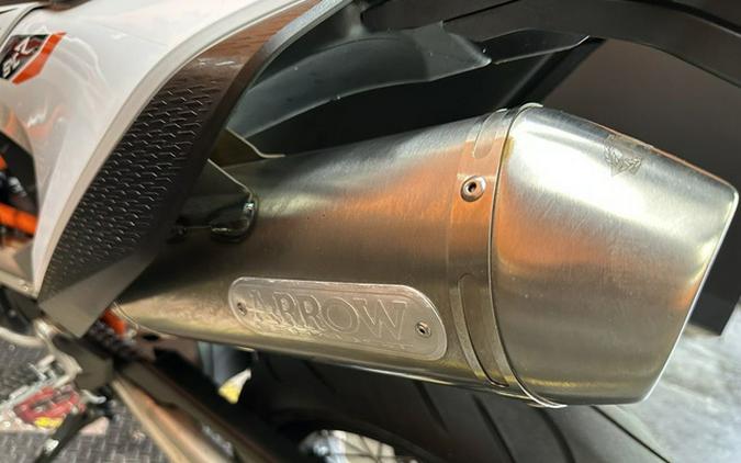2019 KTM SMC 690 R