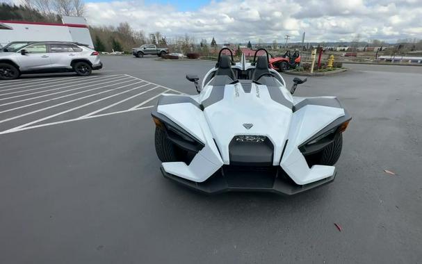 2023 Polaris Slingshot® Slingshot® S Manual