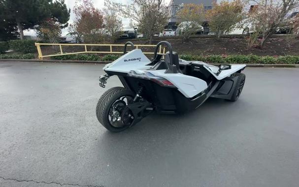 2023 Polaris Slingshot® Slingshot® S Manual