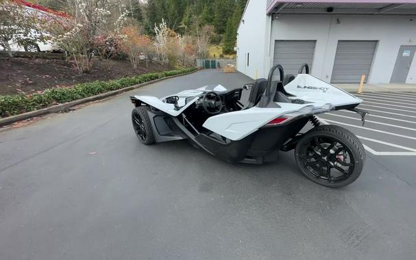 2023 Polaris Slingshot® Slingshot® S Manual