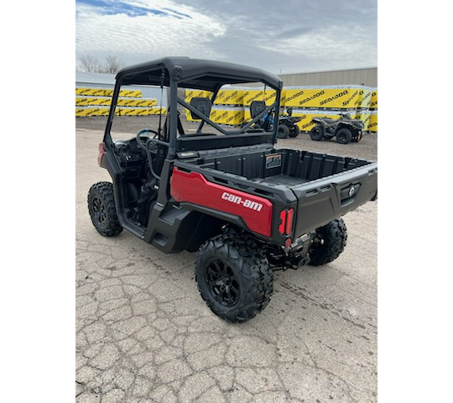 2024 Can-Am™ Defender XT HD9