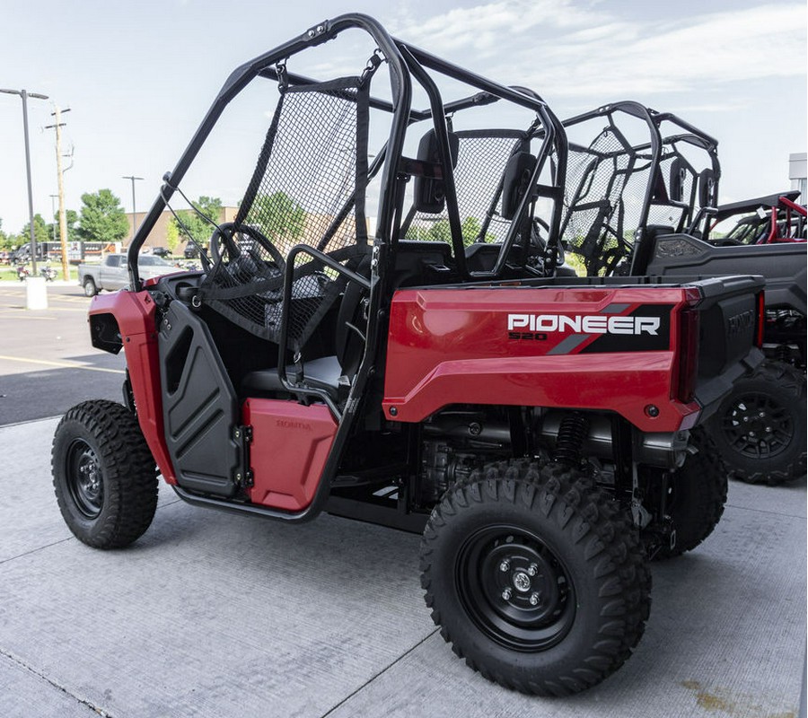 2025 Honda® Pioneer 520