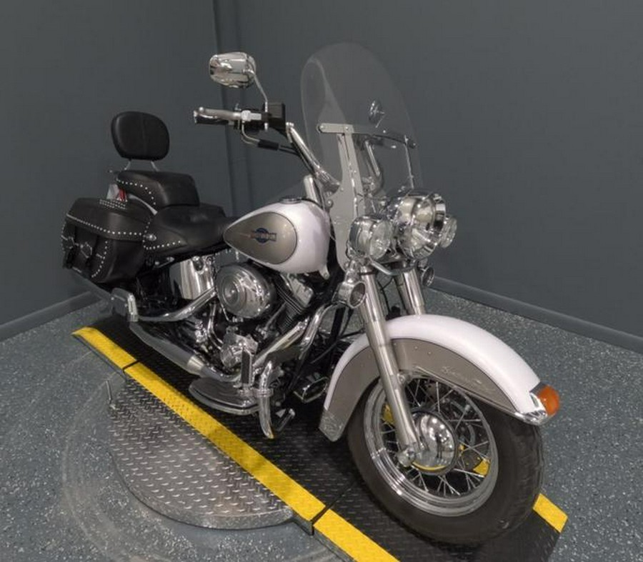 2008 Harley-Davidson® FLSTC - Heritage Softail®