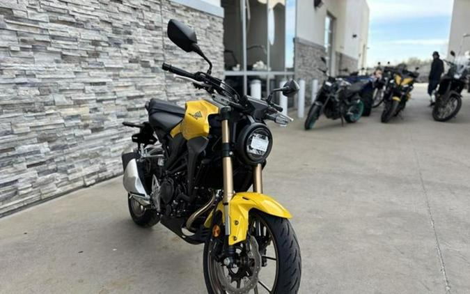 2025 Honda CB300R