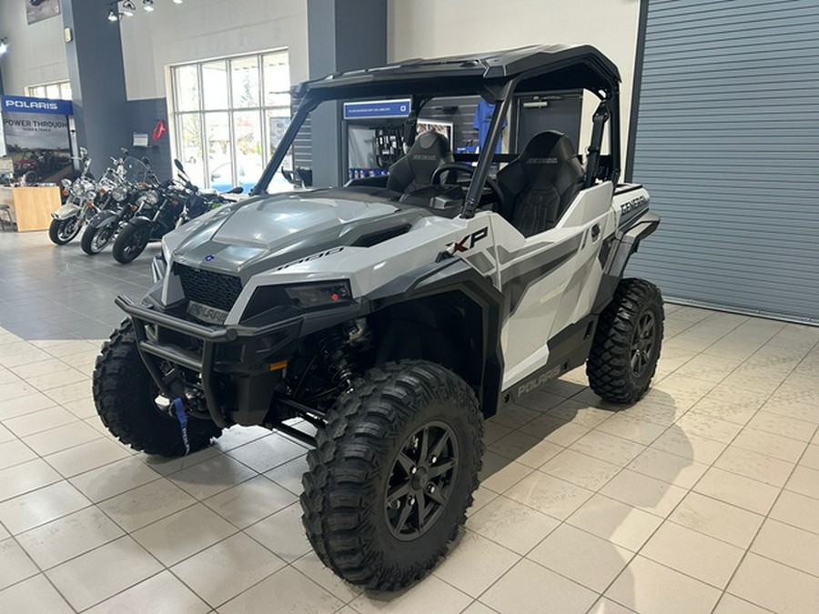 2026 Polaris GENERAL XP 1000 SPORT - GHOST GRAY Sport