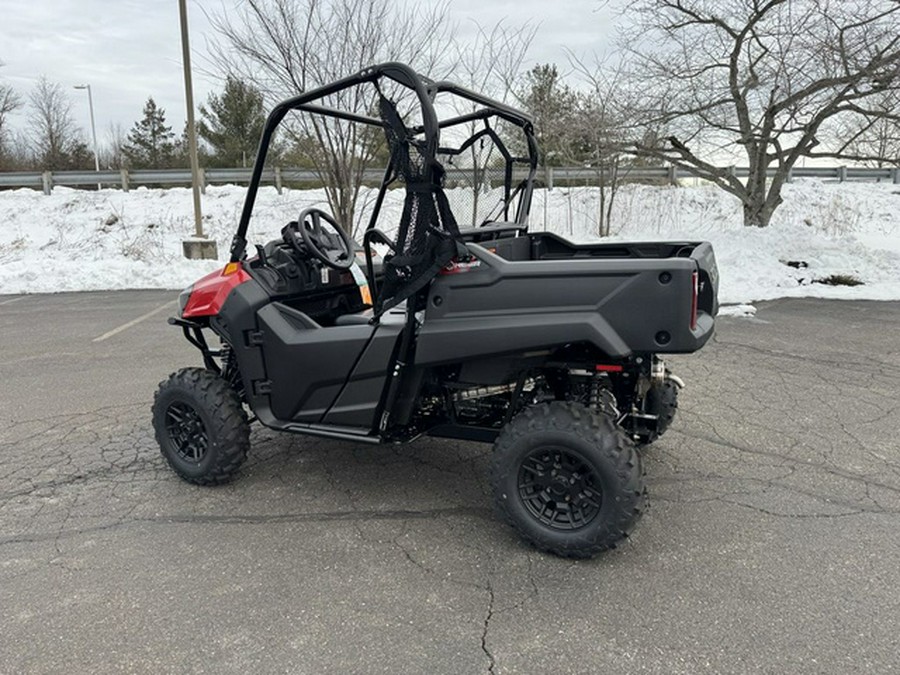2026 Honda Pioneer 700 Deluxe