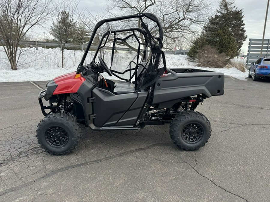 2026 Honda Pioneer 700 Deluxe