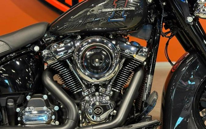 2026 Harley-Davidson® FLHC - Heritage Classic