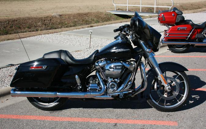 2020 Harley-Davidson® FLHX Street Glide®