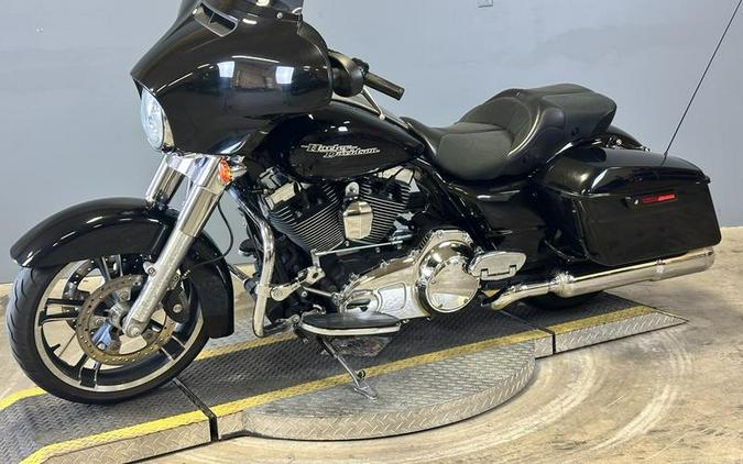 2015 Harley-Davidson® FLHX - Street Glide®