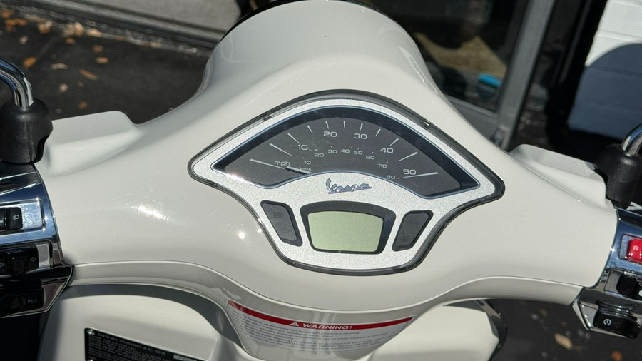 2023 Vespa Primavera 50