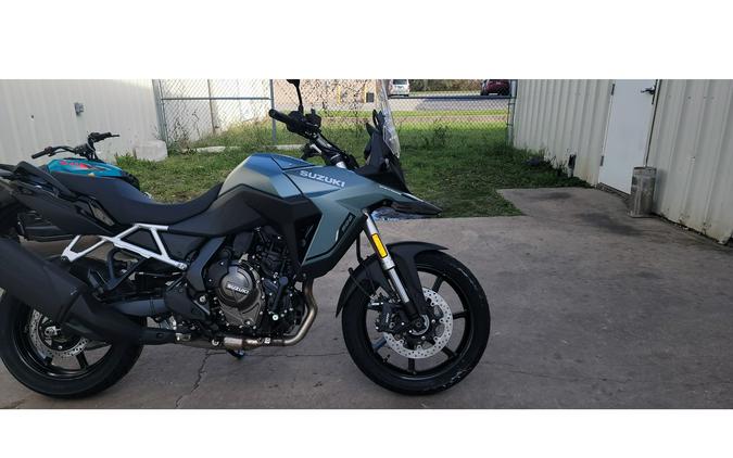 2024 Suzuki V-STROM 800