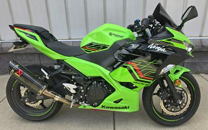 2023 Kawasaki Ninja 400 ABS KRT Edition