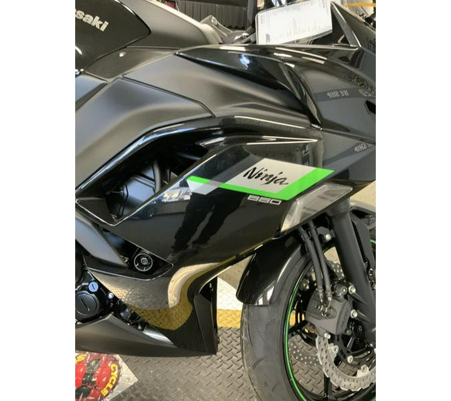 2025 Kawasaki Ninja® 650