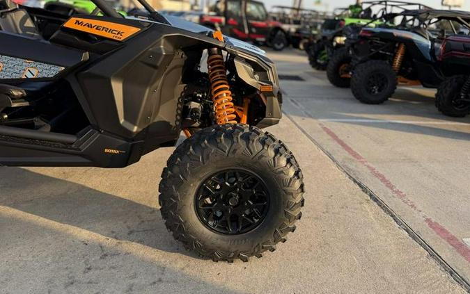 2026 Can-Am® Maverick X3 MAX RS Turbo Scandi Blue & Orange Crush