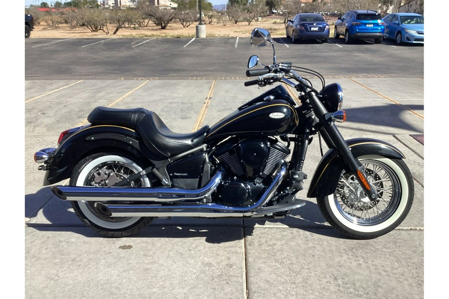 2023 Kawasaki Vulcan® 900 Classic