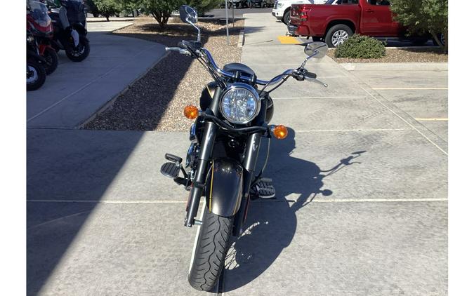 2023 Kawasaki Vulcan® 900 Classic