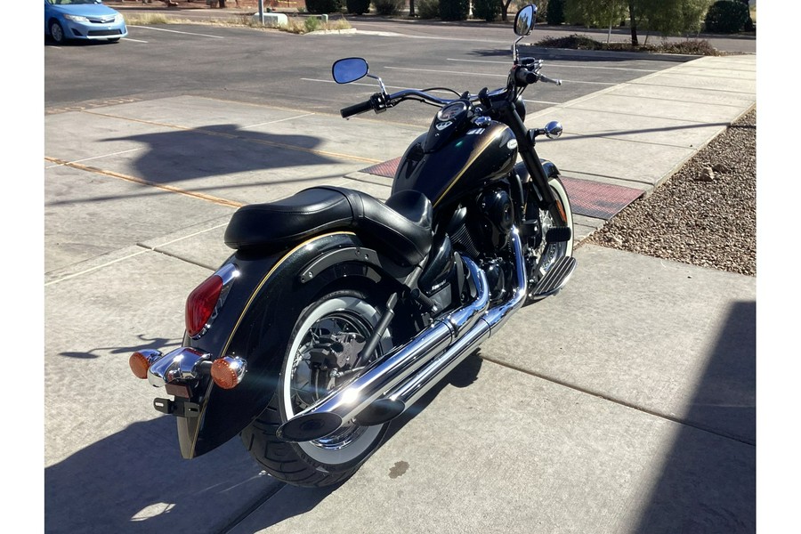 2023 Kawasaki Vulcan® 900 Classic