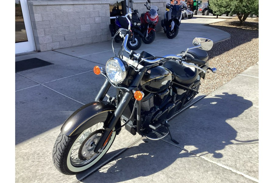 2023 Kawasaki Vulcan® 900 Classic