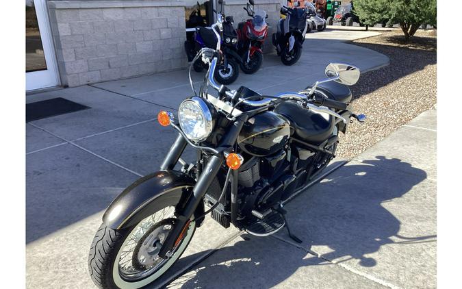 2023 Kawasaki Vulcan® 900 Classic