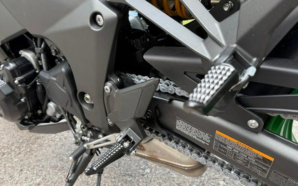 2026 Kawasaki Z1100 SE ABS
