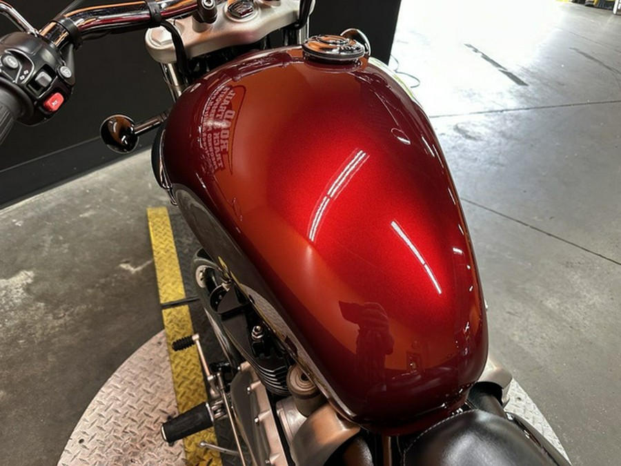 2023 Triumph Bonneville Speedmaster Cordovan Red