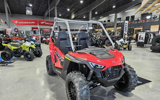 2026 Polaris RZR 200 EFI EFI INDY RED
