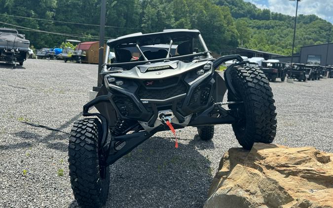 2026 Can-Am Maverick R X RC