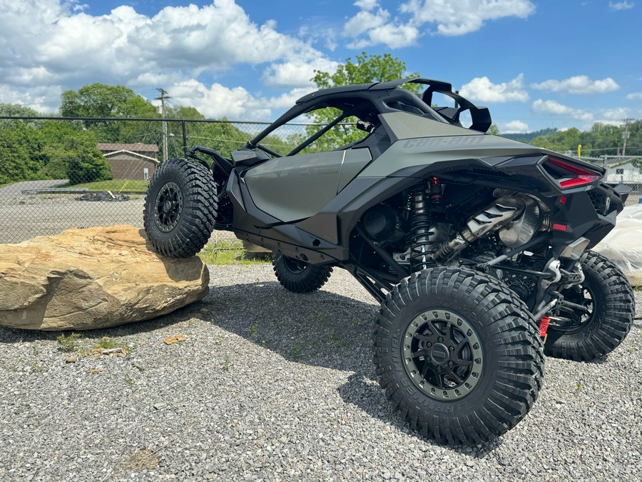 2026 Can-Am Maverick R X RC