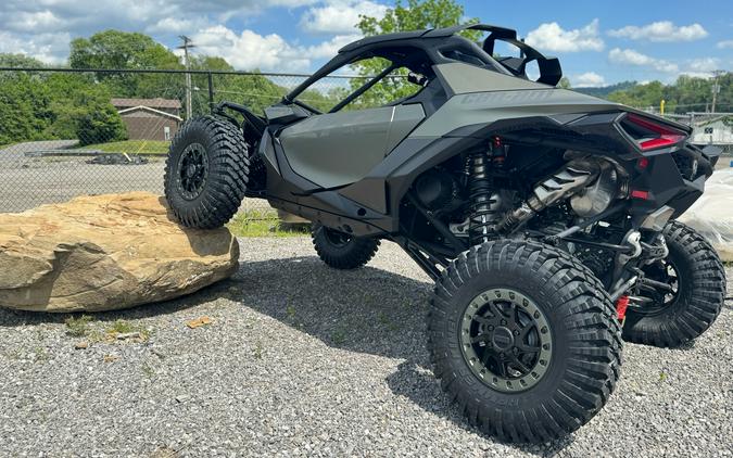 2026 Can-Am Maverick R X RC