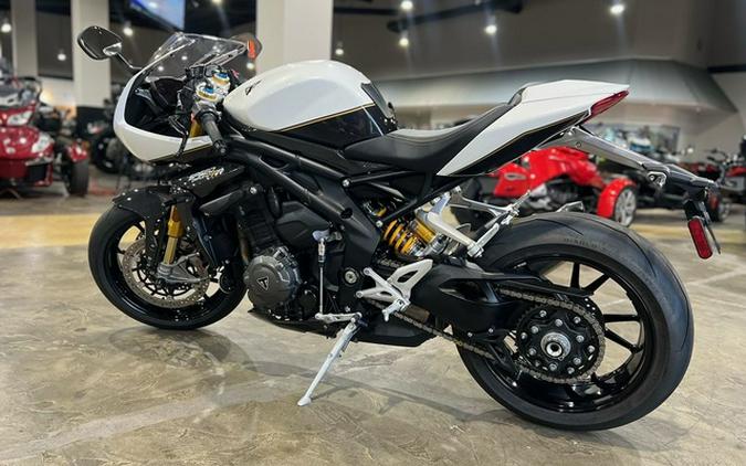 2022 Triumph Speed Triple 1200 RR Crystal White Storm Grey 1200 RR