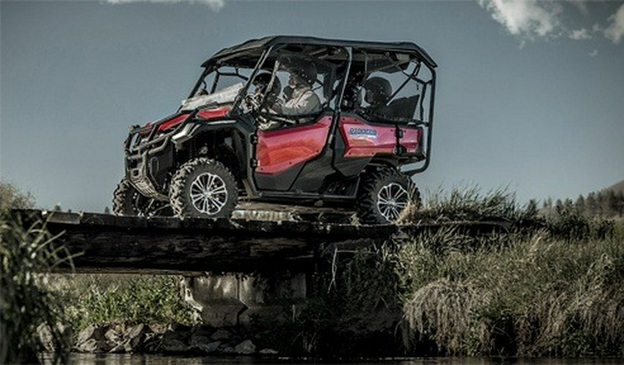 2016 Honda Pioneer 1000-5 Deluxe