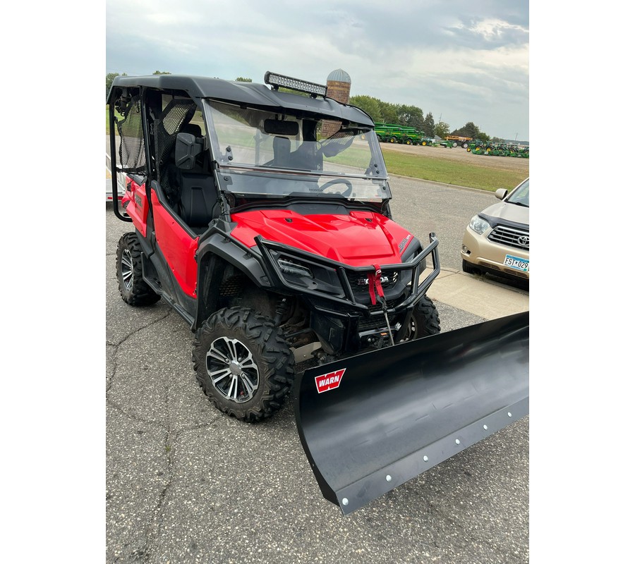 2016 Honda Pioneer 1000-5 Deluxe