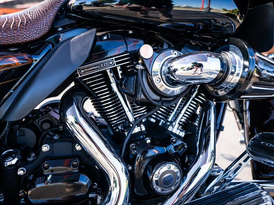 2012 CVO Road Glide Custom FLTRXSE