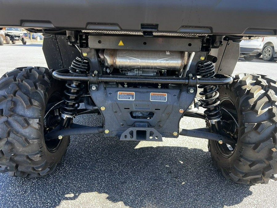 2025 Can-Am Defender XT HD10