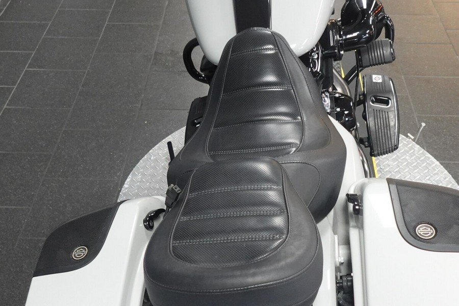 2020 Harley-Davidson CVO Street Glide