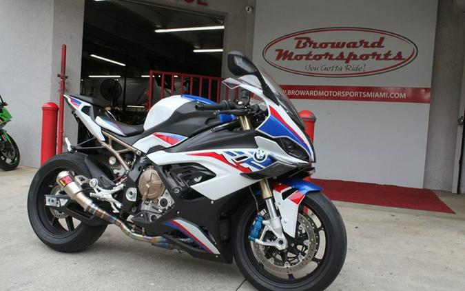 2022 BMW S 1000 RR Light White / Racing Blue / Racing Red