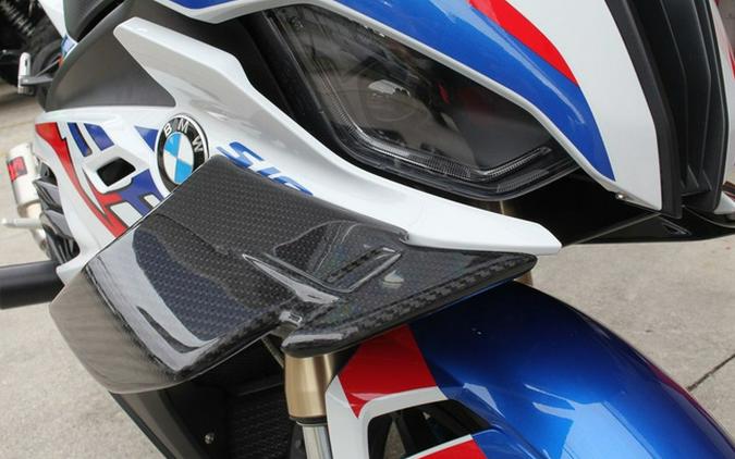 2022 BMW S 1000 RR Light White / Racing Blue / Racing Red