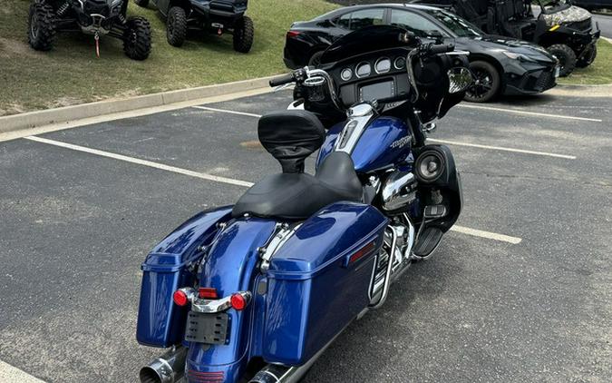 2017 Harley-Davidson FLHX - Street Glide